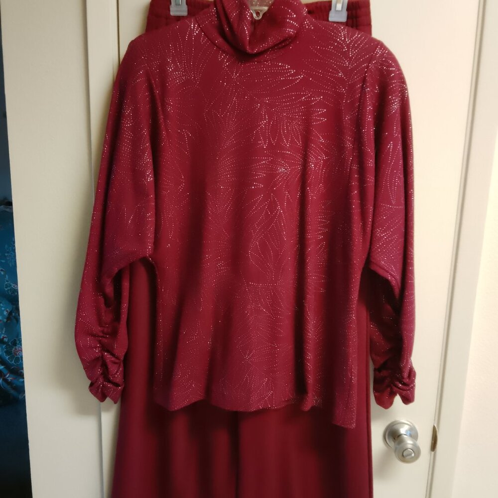 Women's Vintage Doncaster Maroon Sweater and Pants Set. Size 8 and 10